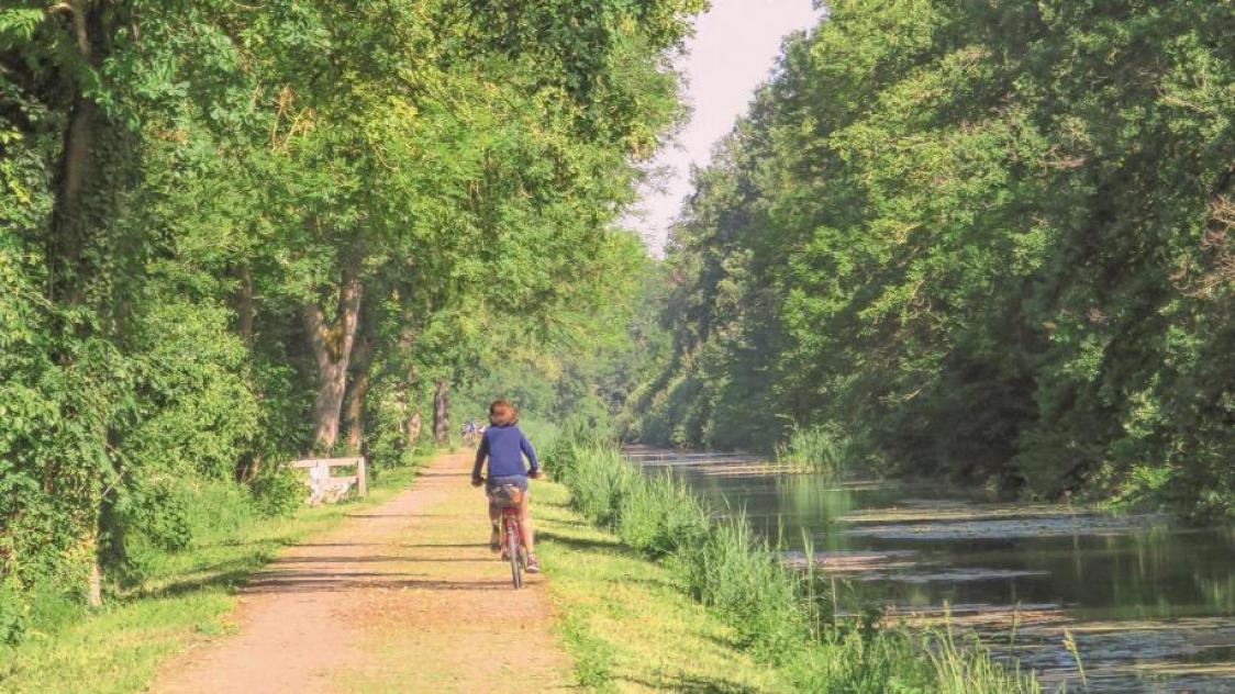 V33 la new arrivals seine à vélo